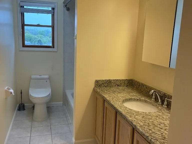 254 Crystal St — Photo 11