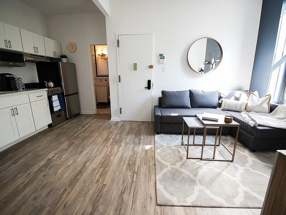 1st image of 12 W 104th St APT 1R