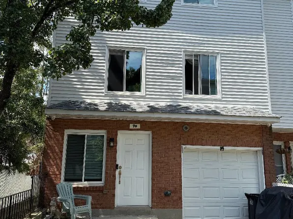 70 Ilyssa Way, Staten Island, NY 10312