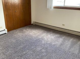 5334 W 96th St APT 103, Oak Lawn, IL 60453