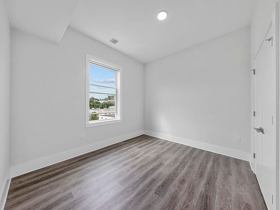 4th image of 660 Grand St APT 203