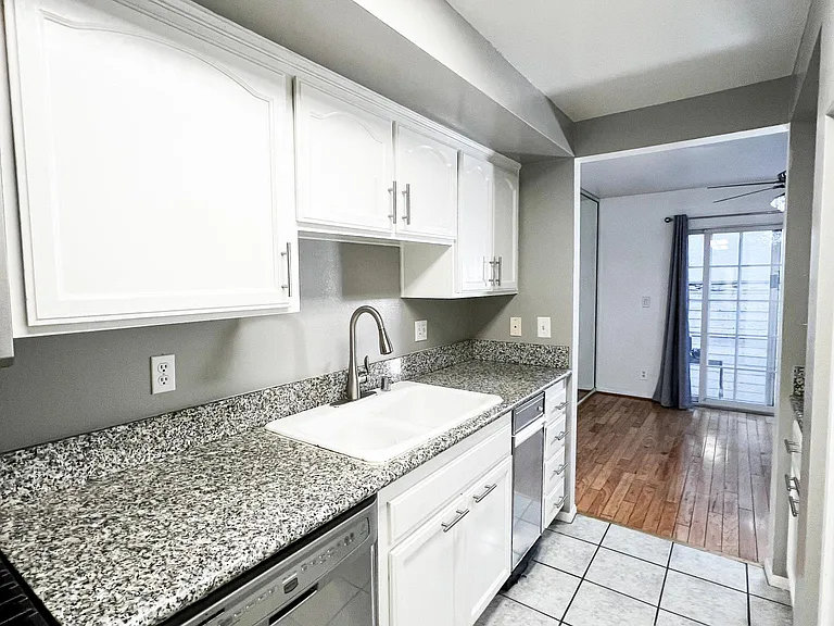 13030 Valleyheart Dr #108 — Photo 14
