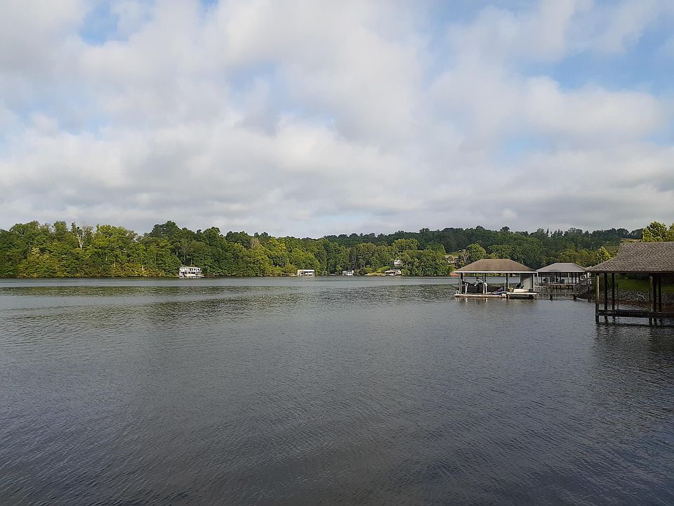 1st image of 0 Stillwater Dr