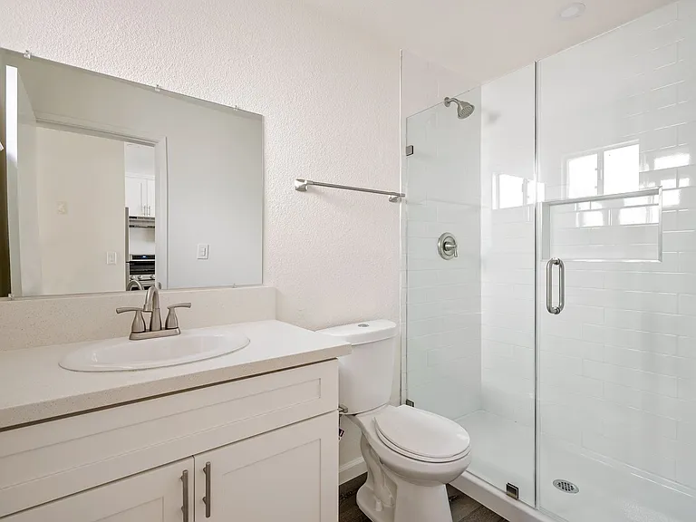 3150 Rockview — Photo 9
