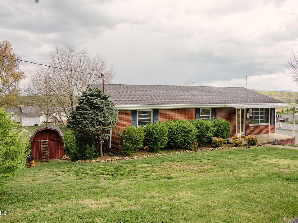 1st image of 126 N Hill Crest Dr