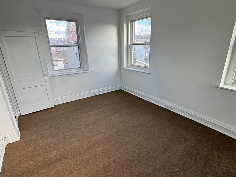 308 Bessemer Ave #4 — Photo 14