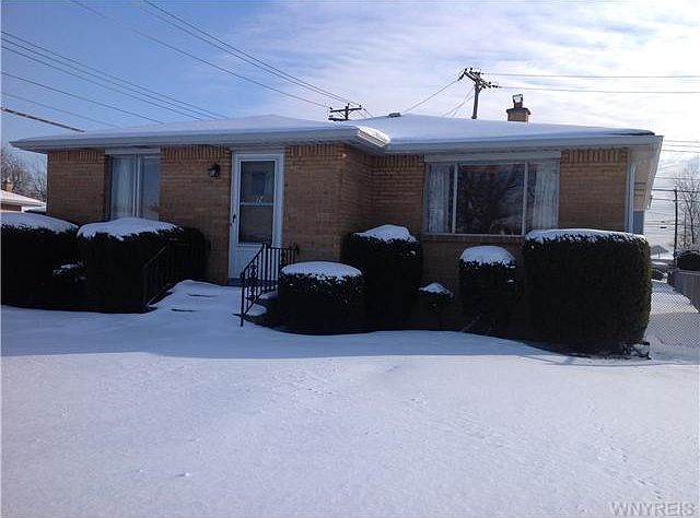 1st image of 74 Barone Cir