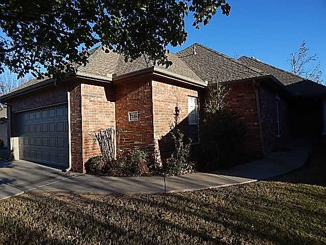 1st image of 12304 Greenlea Chase W