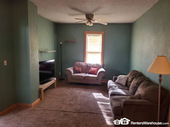 105 W Franklin St, Morristown, MN 55052