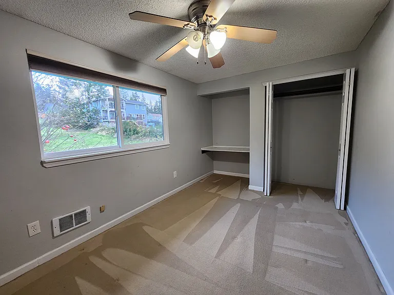 371 Melissa St — Photo 12