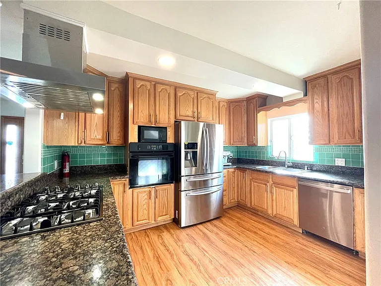 2647 Grand Summit Rd — Photo 2