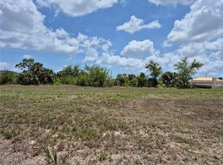 1420 NE 23rd Ter, Cape Coral, FL 33909