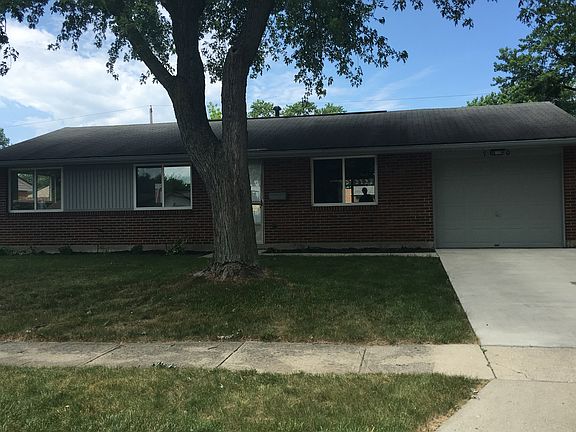 3rd image of 7690 Sebring Dr