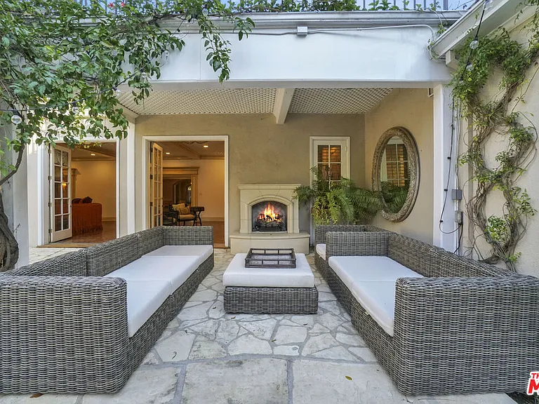 821 N Whittier Dr — Photo 6