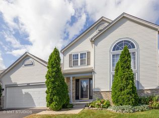 148 Amberleigh Dr, Romeoville, IL 60446