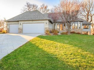 21150 Floral Bay N, Forest Lake, MN 55025