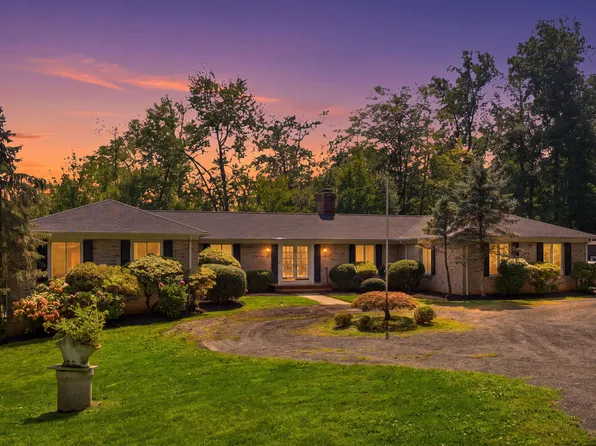 3 Post House Rd, Morristown, NJ 07960