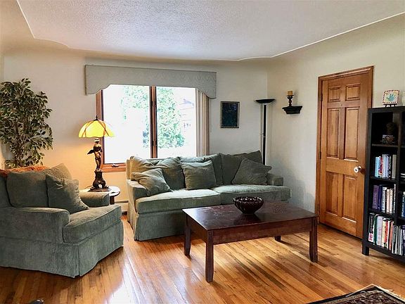 Original hardwood floors