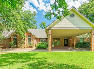 4512 Canaan Creek Rd, Edmond, OK 73034