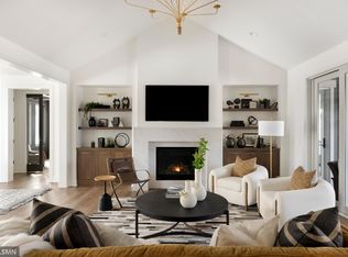 5720 57th Pl N, Lake Elmo, MN 55042