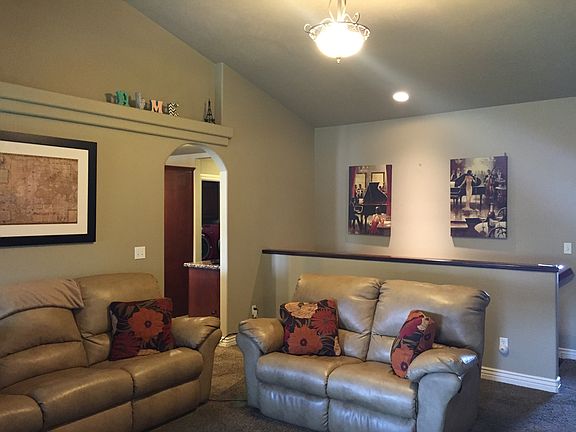 4th image of 4762 Greystone Ln