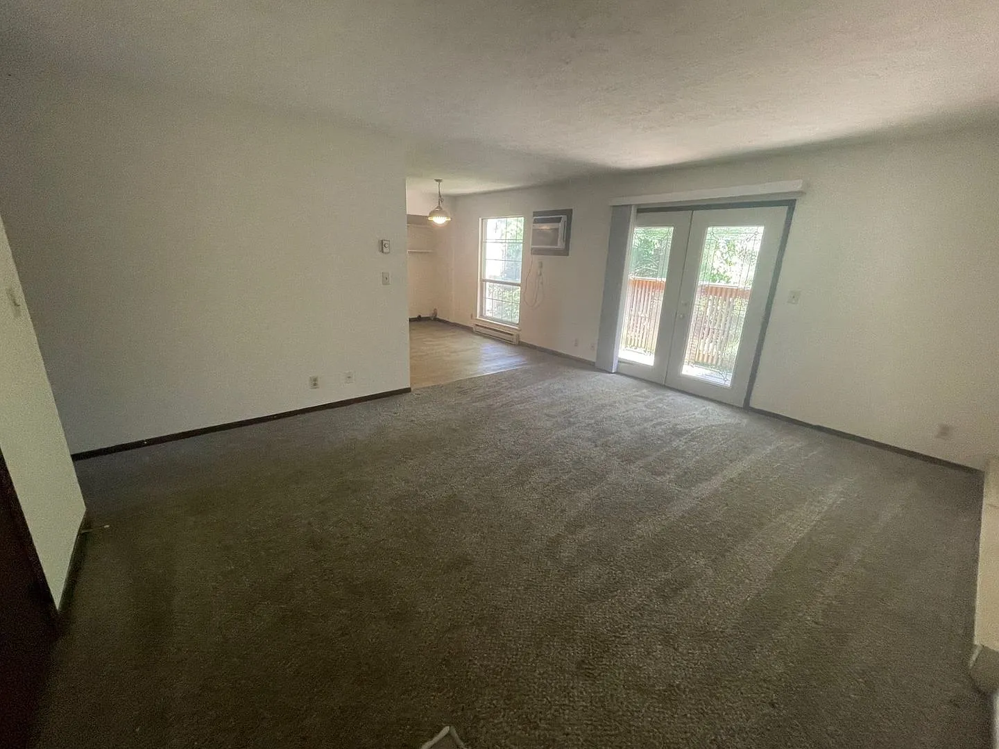 90 Ironwood Court — Photo 2