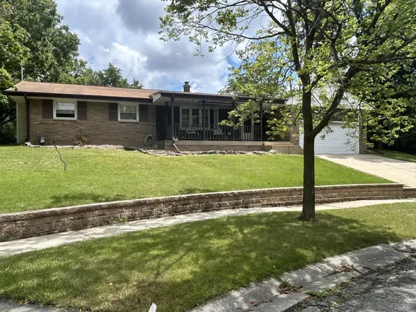 5124 Manchester COURT, Greendale, WI 53129
