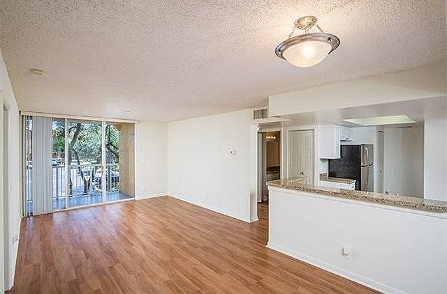 1st image of 3605 NE 207th St #1103