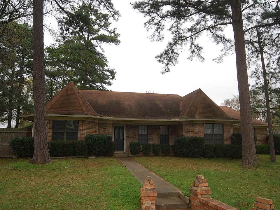 1st image of 803 Brown Dr