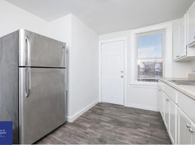 1739 W 5th St, Wilmington, DE