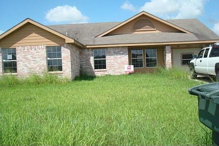1st image of 2701 Fan Palm Dr E