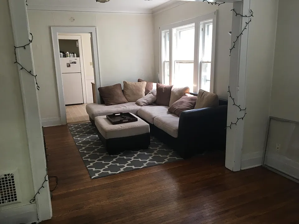 20 Homer St #1