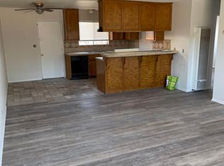 13195 Mohawk Rd #C, Apple Valley, CA 92308