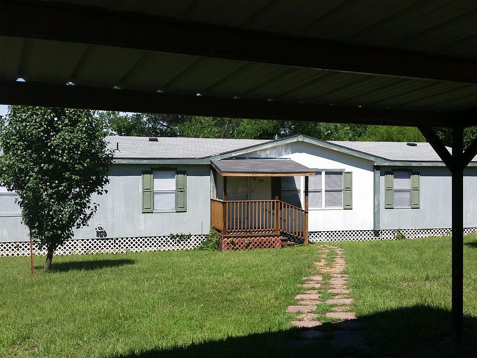 The home has a new paint job and solid under penning ! Come