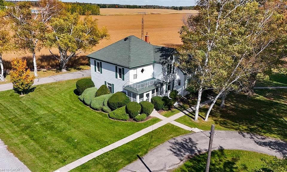 1st image of 3290 Cockshutt Rd