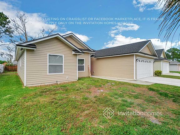 3rd image of 12427 Amanda Cove Trl