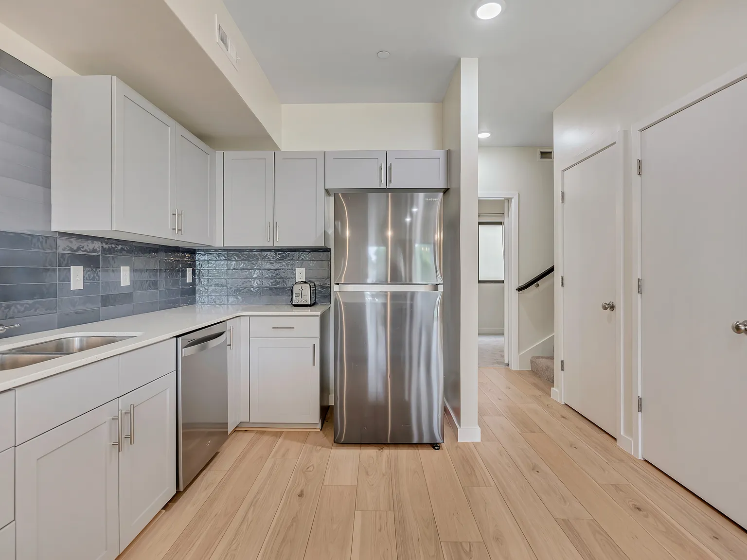 32 W 1700 S — Photo 3