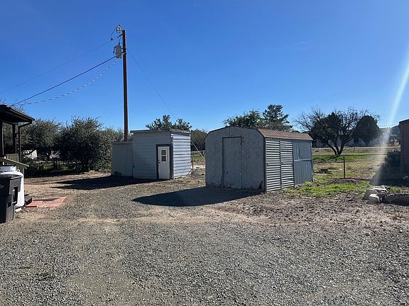 3rd image of 16063 S Maricopa Dr