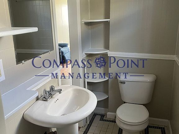 4th image of 717 Central Ave #3