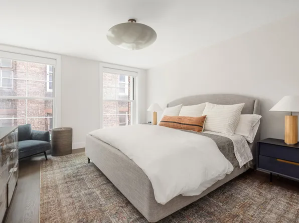 74 Grand Street image 10 of 11