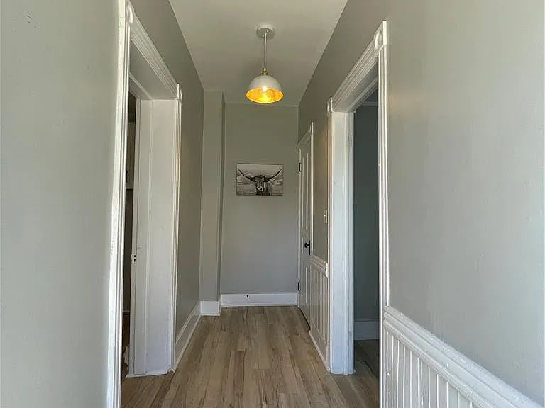648 Line St #1 — Photo 4