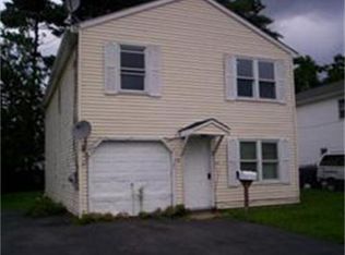 214 Centre St #216, Springfield, MA 01151