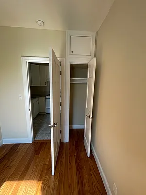 Rented by AB Norman Associates Inc | media 8