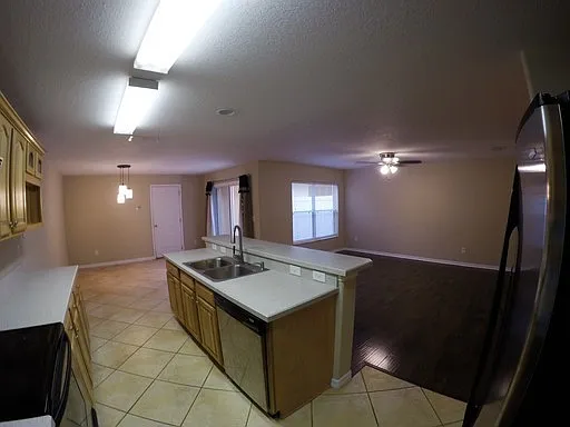 13005 Auburn Cove Ln — Photo 11