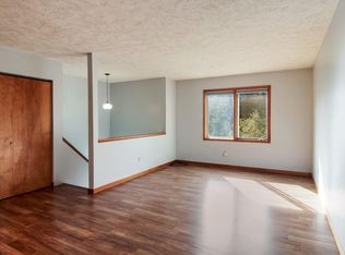 3120 Cresthill Ln, Traverse City, MI 49686