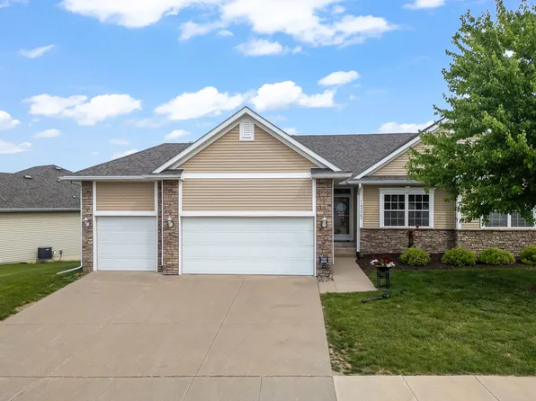 14323 Greenbelt Dr, Urbandale, IA 50323