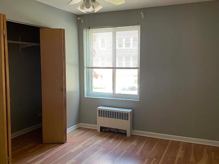 2841 W Arthur Ave #1 — Photo 10