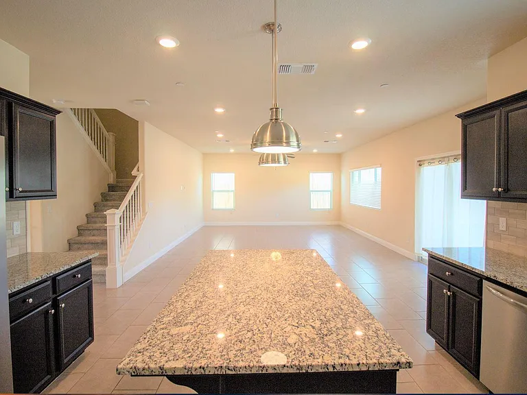 4419 Kerr Ct — Photo 8