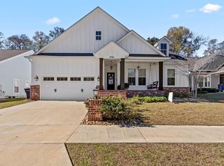 5761 Village Ridge Ln, Tallahassee, FL 32312