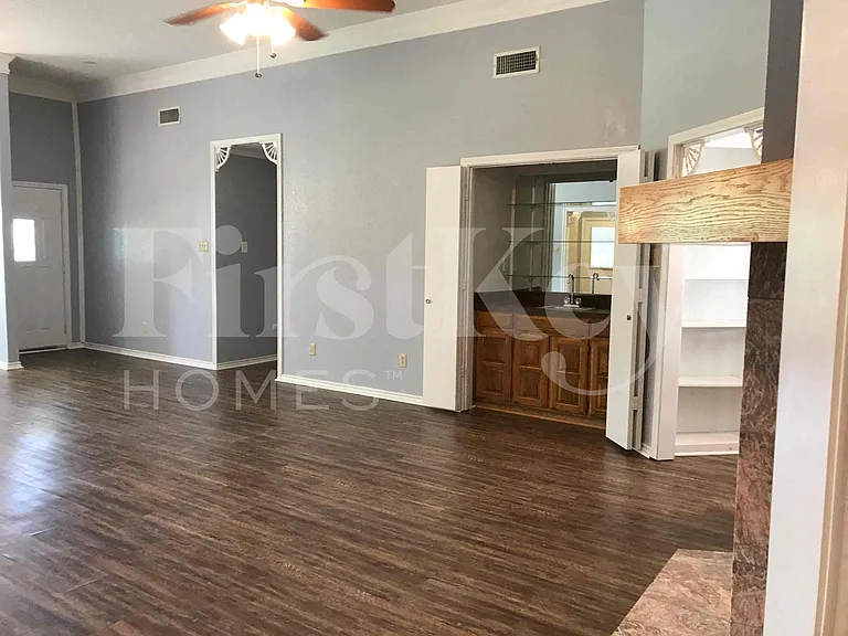 5302 Deep Canyon Dr — Photo 5